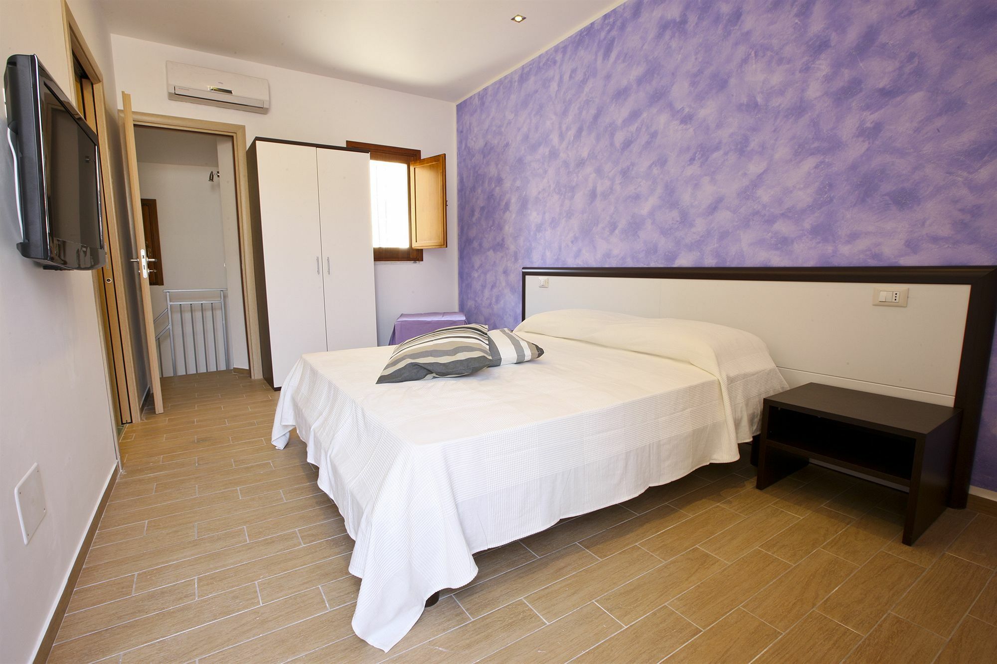 Cortile Antico Aparthotel Trapani Luaran gambar
